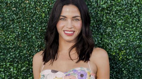 jenna nuda|Jenna Dewan goes completely nude for photo shoot